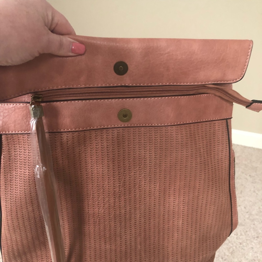 Vegan Leather Backpack🚫Last One🚫 - Picture 6 of 8
